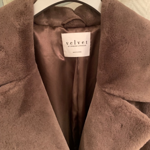 Jacket - Picture 3 of 3